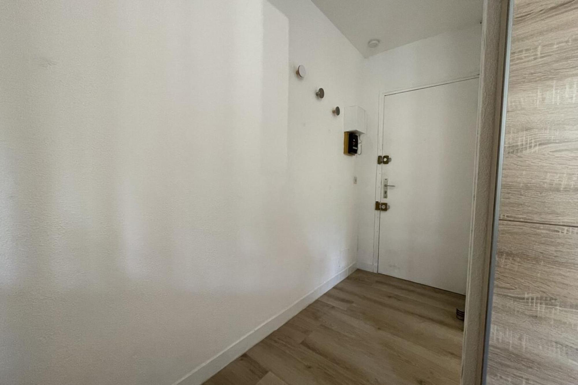 Studio Cosy - Balcon - Wifi - Free Parking Нарбон Екстериор снимка