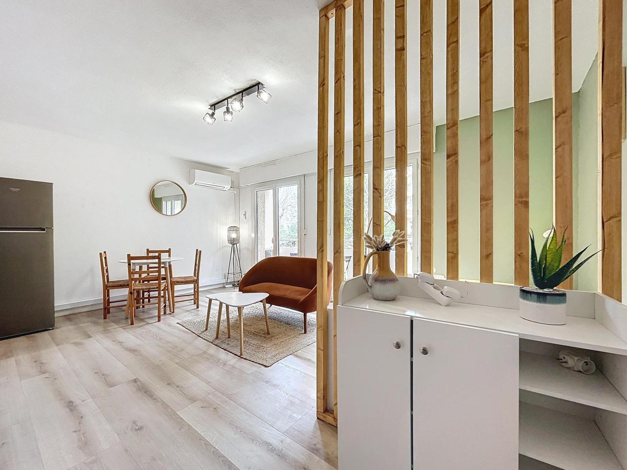 Studio Cosy - Balcon - Wifi - Free Parking Нарбон Екстериор снимка