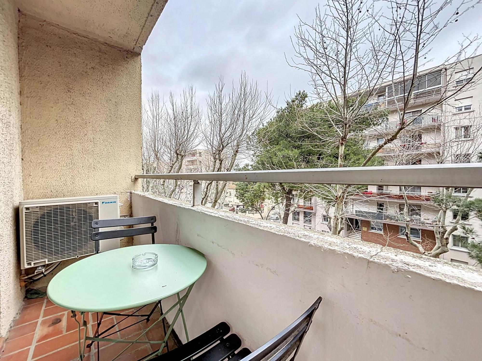 Studio Cosy - Balcon - Wifi - Free Parking Нарбон Екстериор снимка